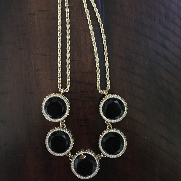 Gold / Black necklace - Picture 1 of 1